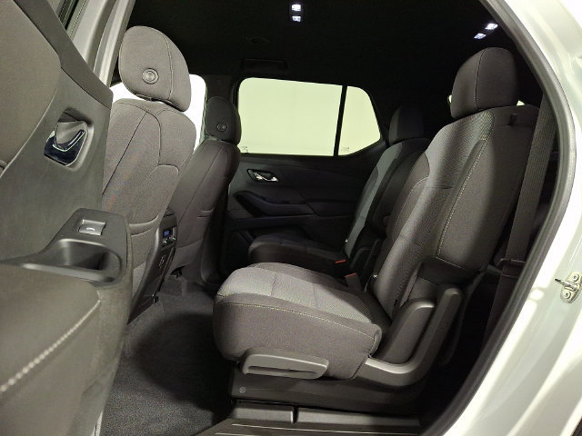 Used 2023 Chevrolet Traverse LT w/ LPO, Cargo Package AWD/4WD image 13