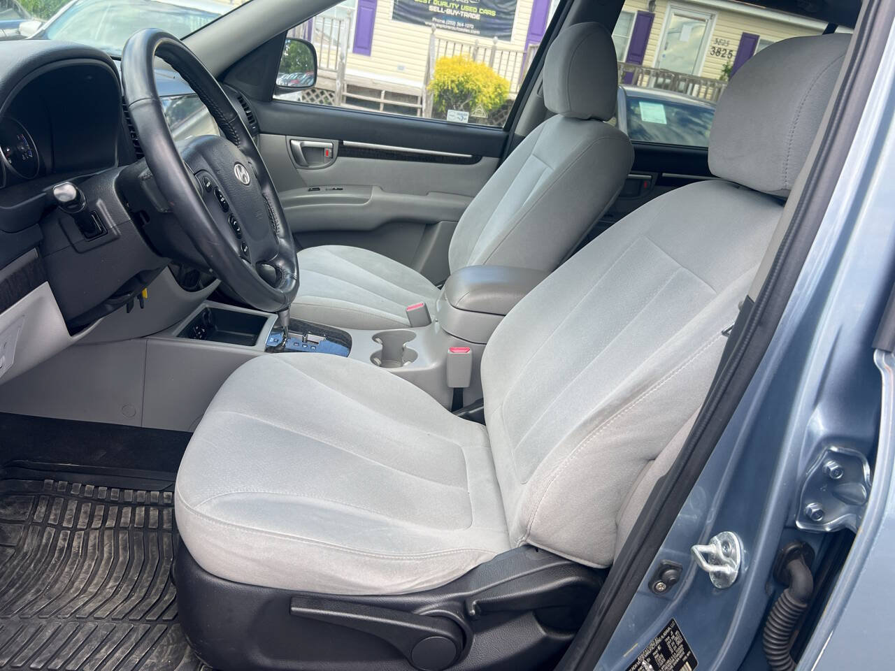 Used 2009 Hyundai Santa Fe GLS w/ Premium Pkg 3 FWD image 12
