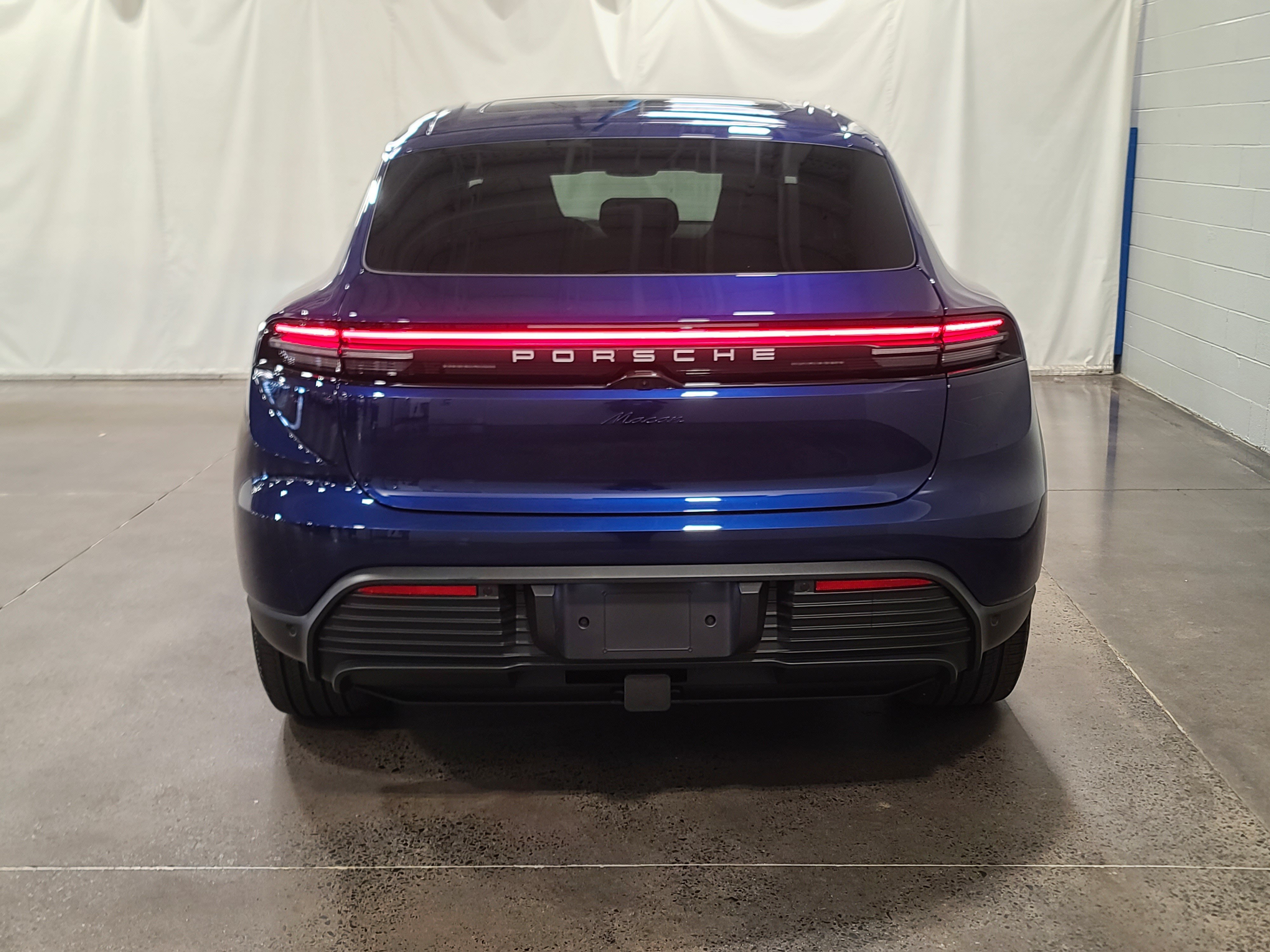 New 2026 Porsche Macan Electric RWD image 6