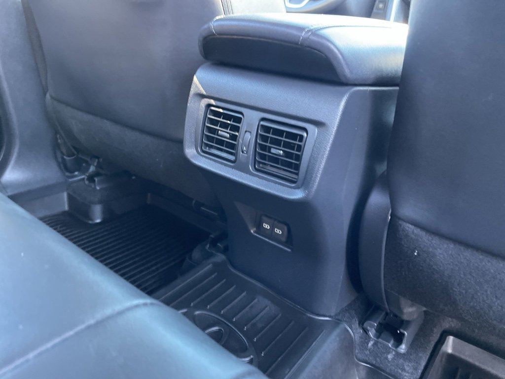 Certified 2024 Toyota Venza XLE image 16