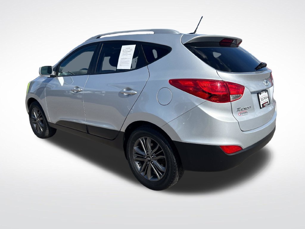Used 2015 Hyundai Tucson SE AWD/4WD image 3
