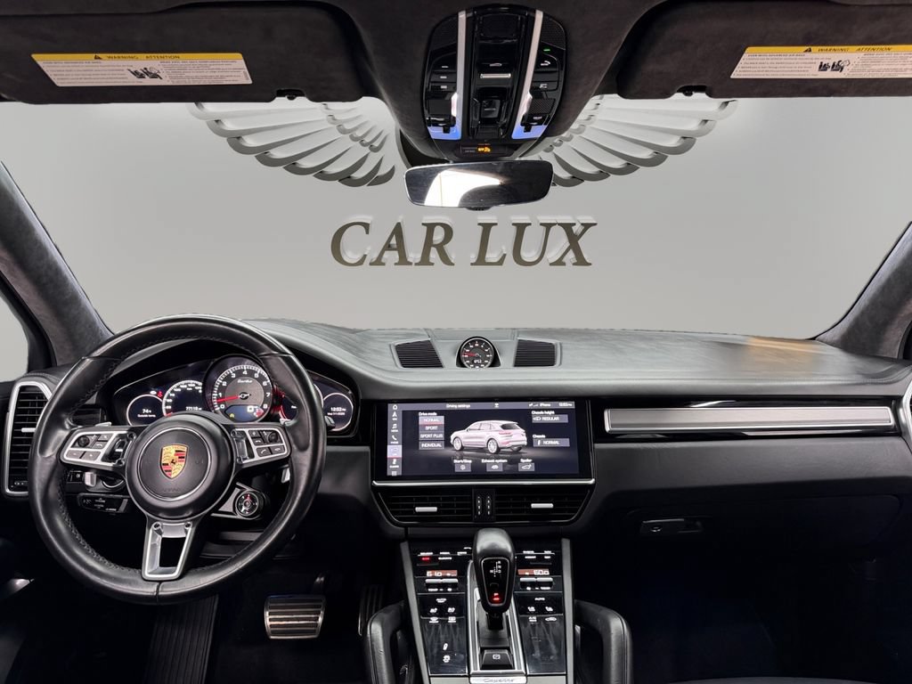 Used 2019 Porsche Cayenne Turbo AWD/4WD image 11