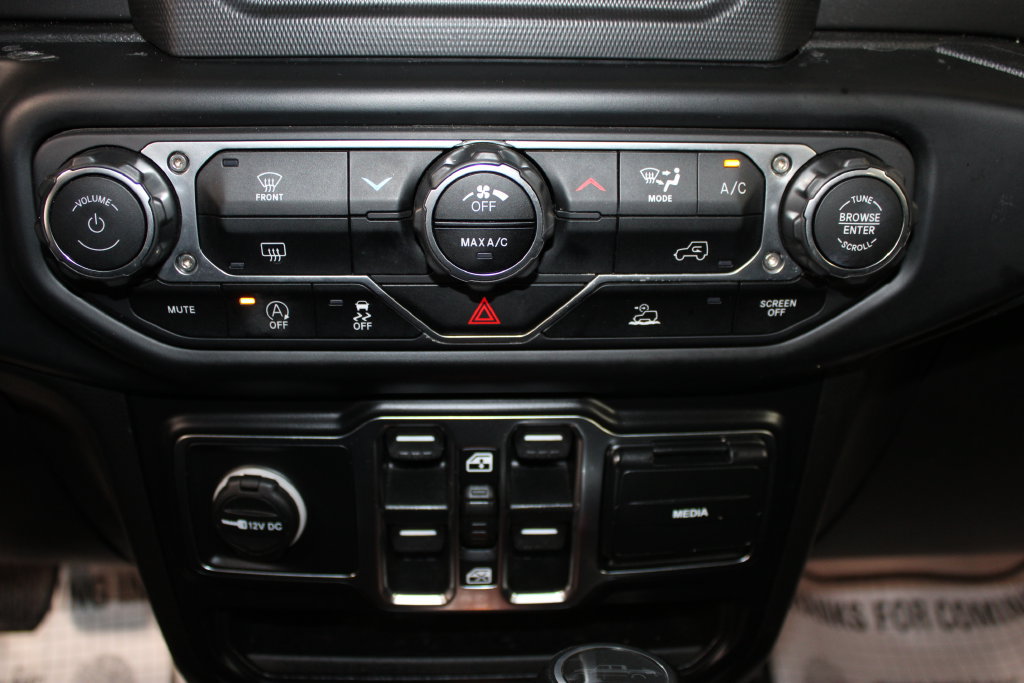 Used 2023 Jeep Gladiator Sport AWD/4WD image 42