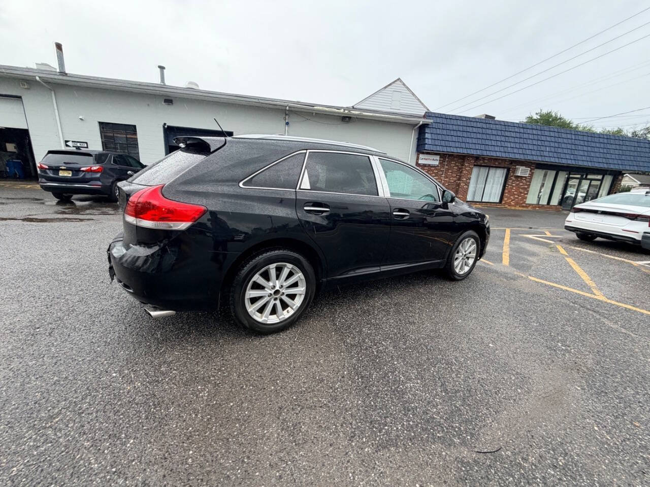 Used 2010 Toyota Venza AWD image 23
