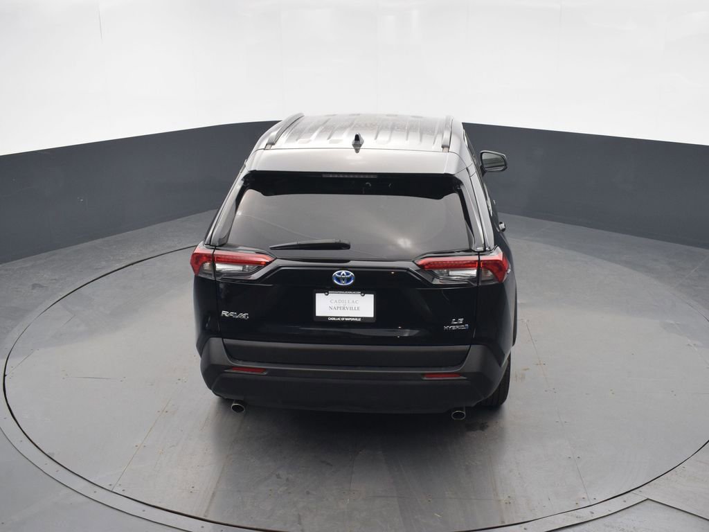 Used 2022 Toyota RAV4 LE AWD/4WD image 40