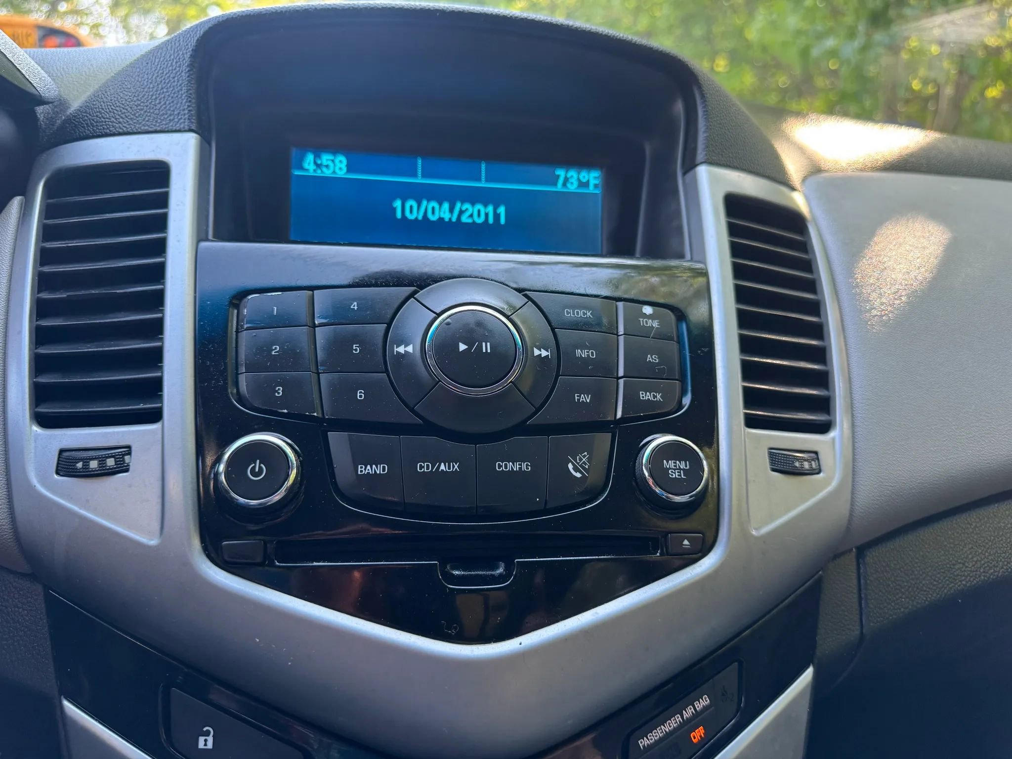 Used 2014 Chevrolet Cruze LT FWD image 18