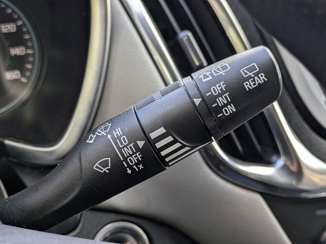 Used 2024 Chevrolet Equinox LS w/ LS Convenience Package image 28