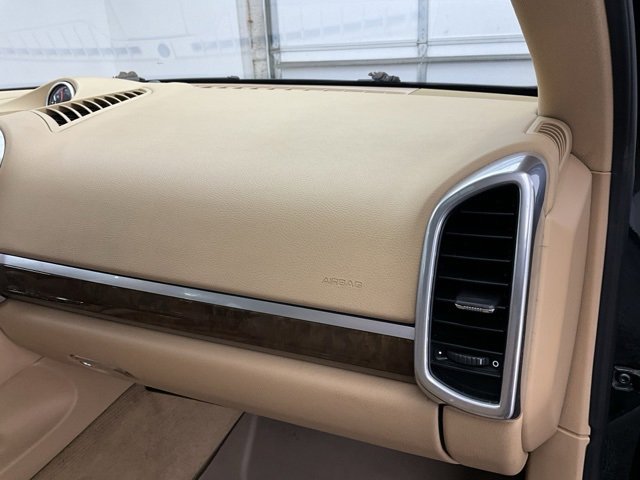 Used 2013 Porsche Cayenne image 12