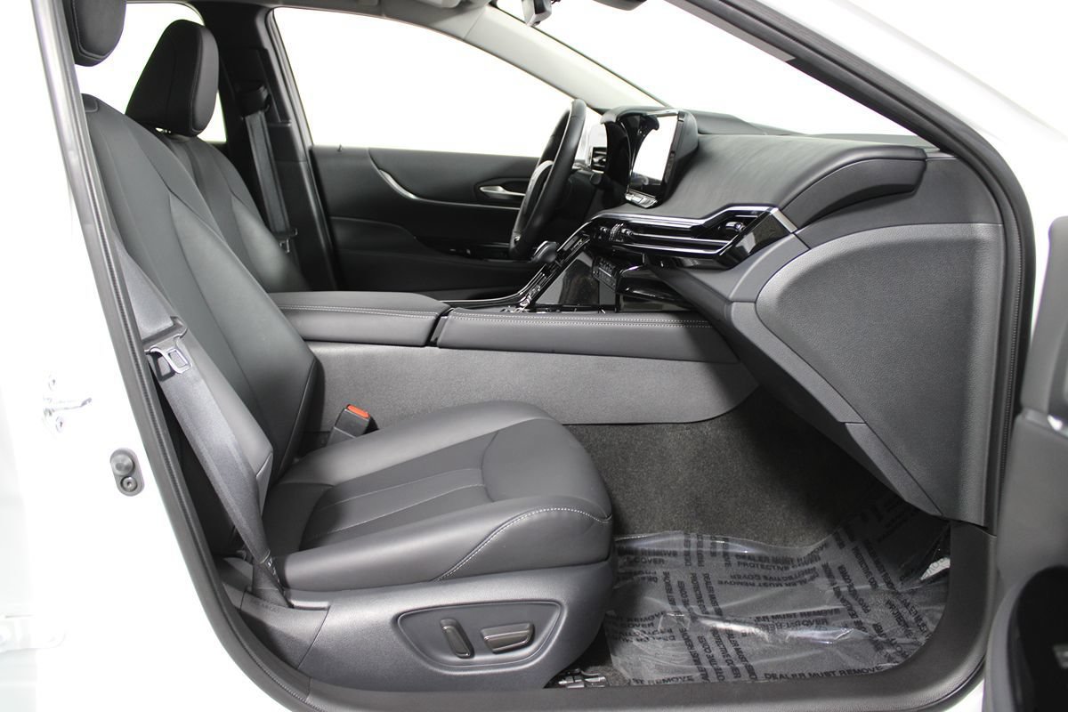 Used 2023 Toyota Mirai w/ Advanced Technology Package RWD image 14