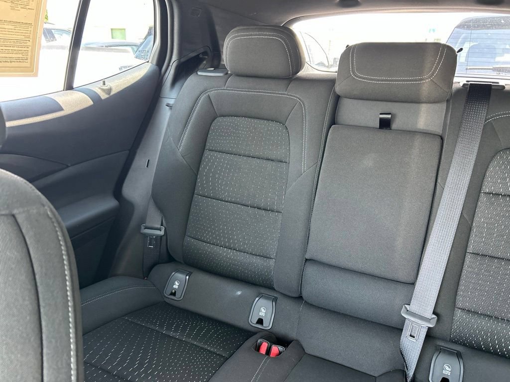 Used 2025 Chevrolet Equinox EV LT FWD image 12