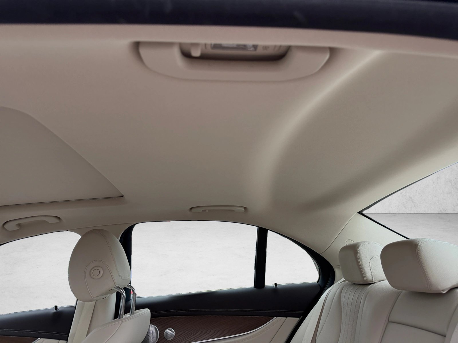 Certified 2020 Mercedes-Benz E 350 4MATIC Sedan image 22