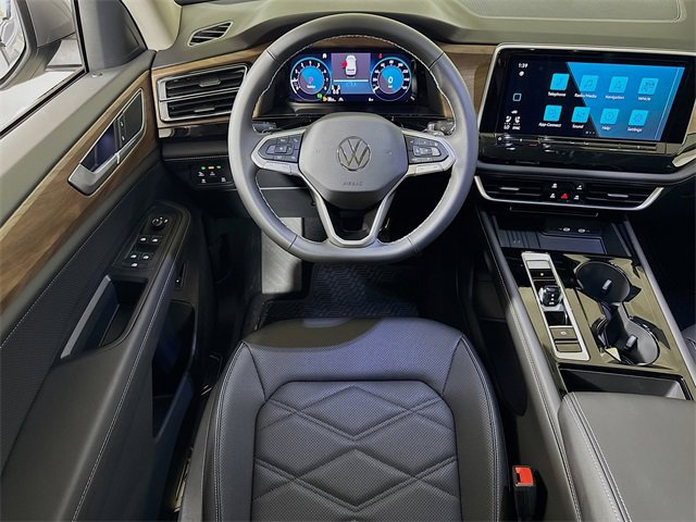 New 2026 Volkswagen Atlas SE image 14
