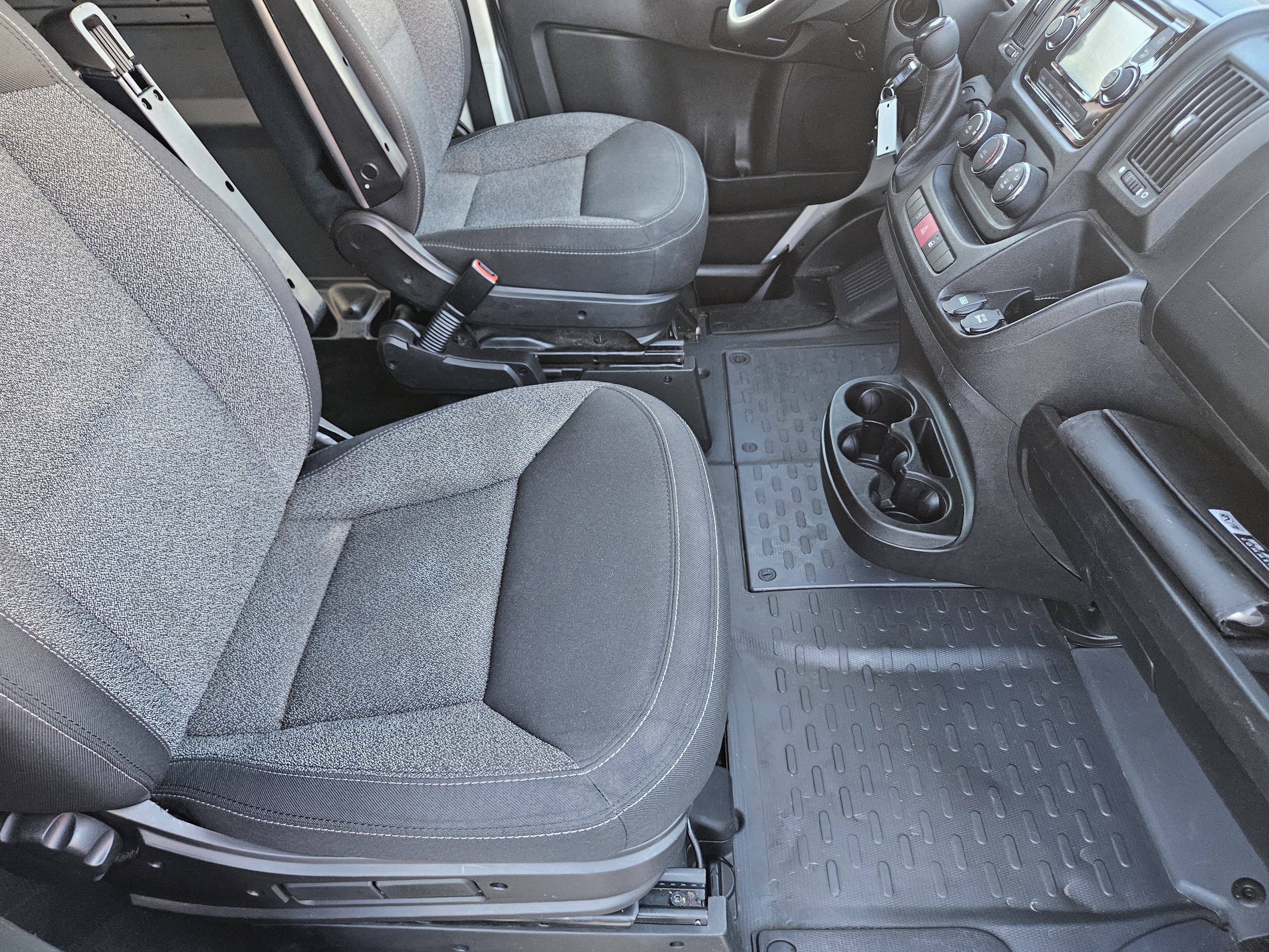 Used 2017 RAM ProMaster 2500 image 13