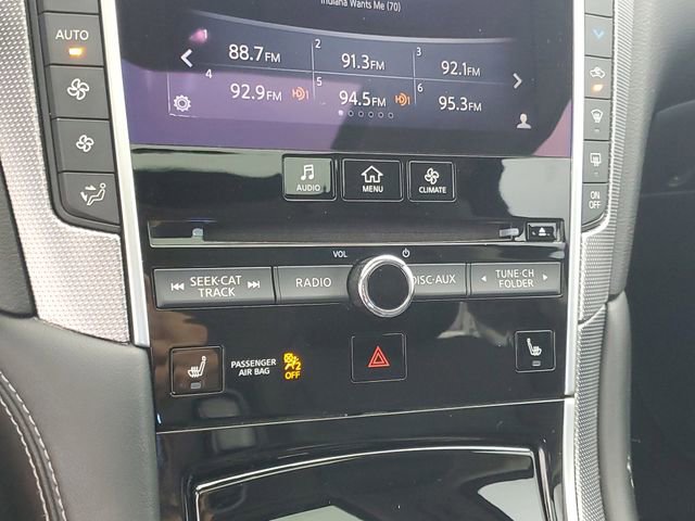 Used 2016 INFINITI Q50 Premium w/ Driver Assistance Package RWD image 28