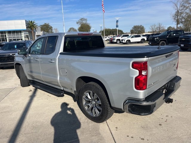 Used 2019 Chevrolet Silverado 1500 LT w/ Texas Edition image 4