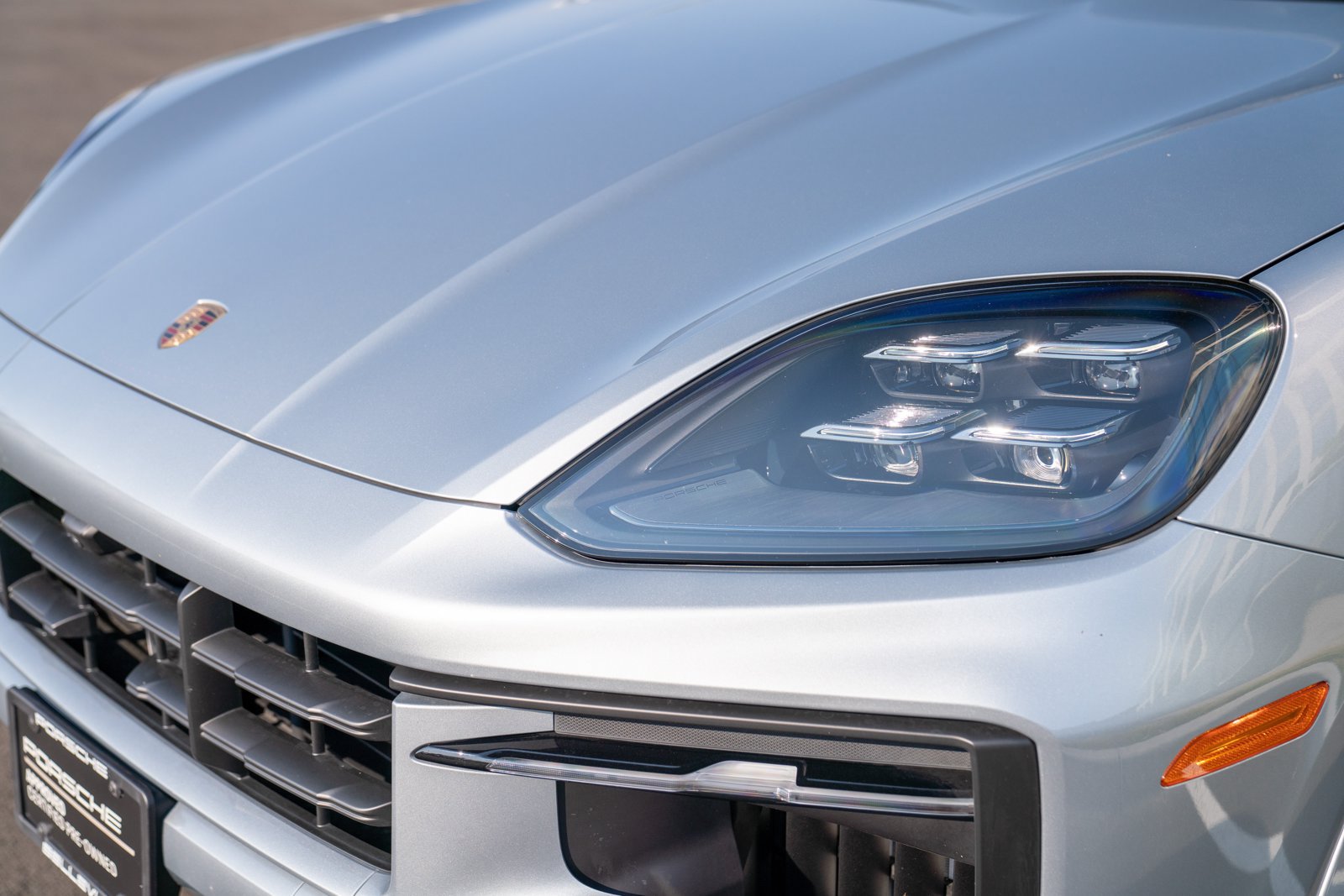 Certified 2026 Porsche Cayenne AWD/4WD image 28