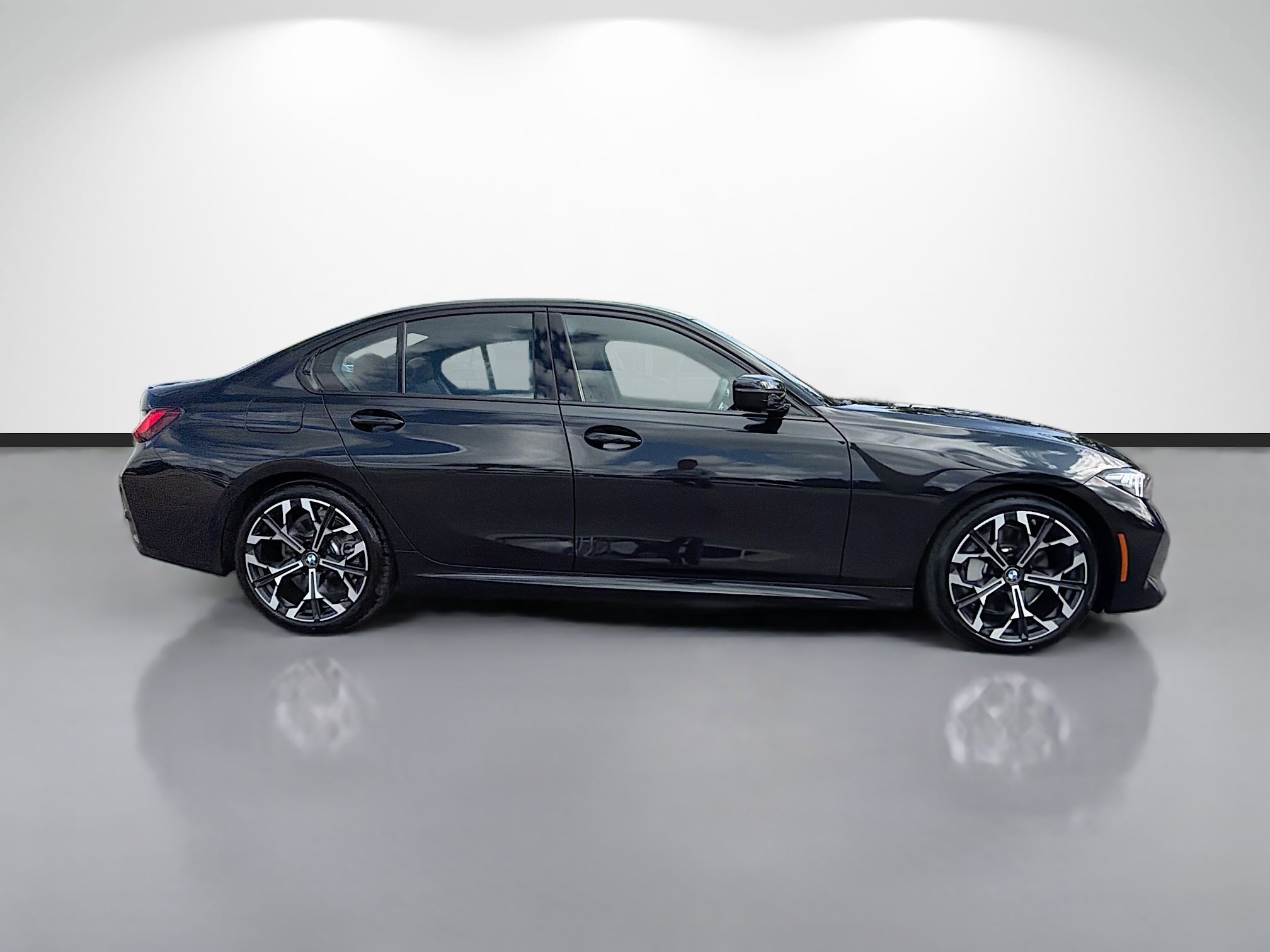 New 2026 BMW 330i Sedan w/ M Sport Package RWD image 2