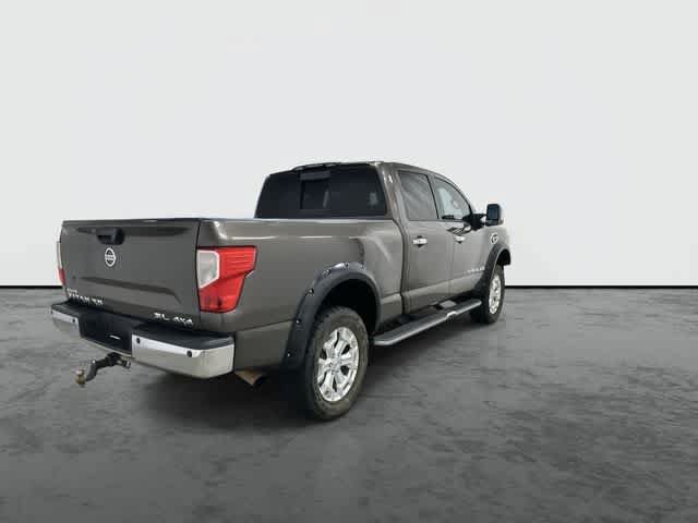 Used 2016 Nissan Titan SL AWD/4WD image 3