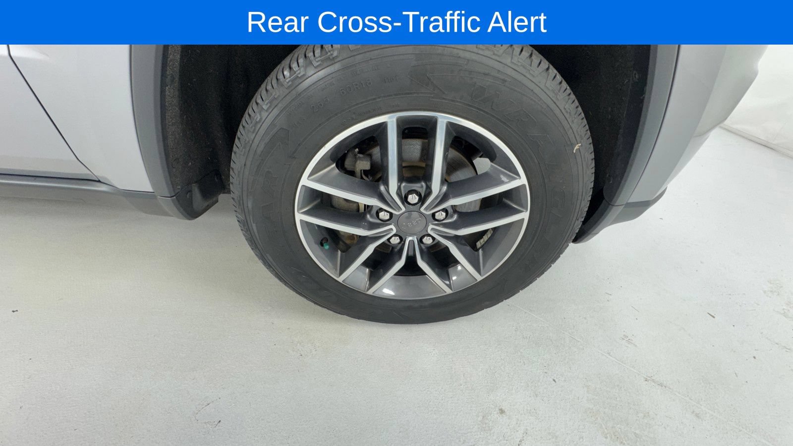 Used 2019 Jeep Grand Cherokee Limited w/ Luxury Group II AWD/4WD image 9
