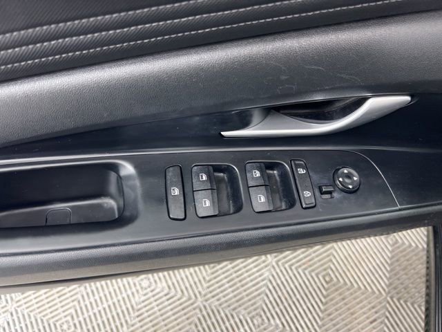 Used 2023 Hyundai Elantra SEL w/ Convenience Package image 13