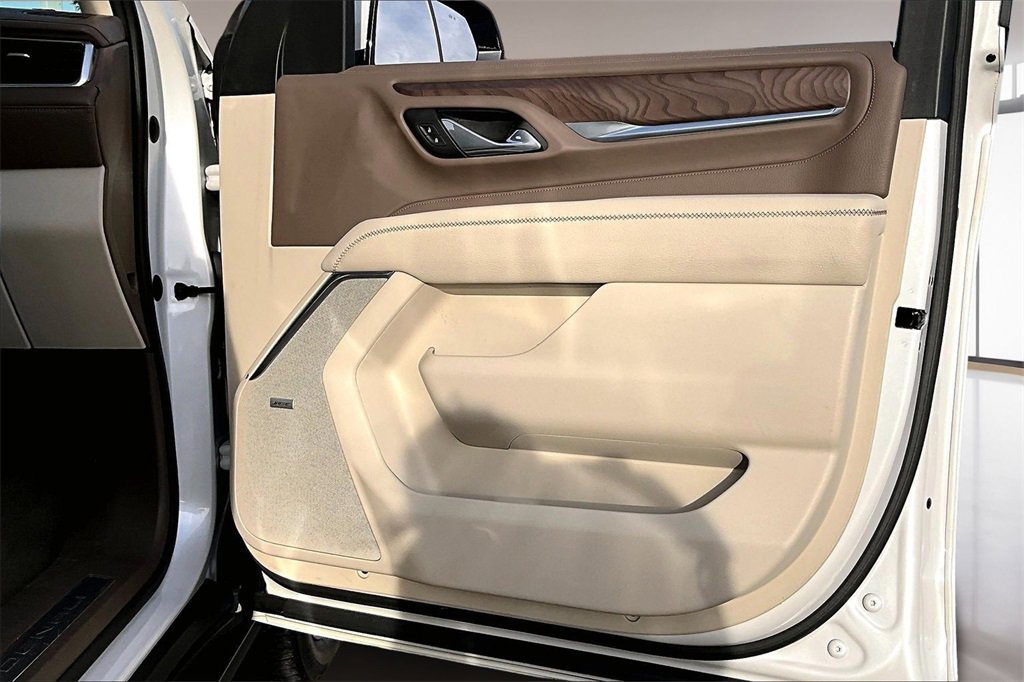 Used 2021 GMC Yukon XL Denali w/ Denali Ultimate Package image 19