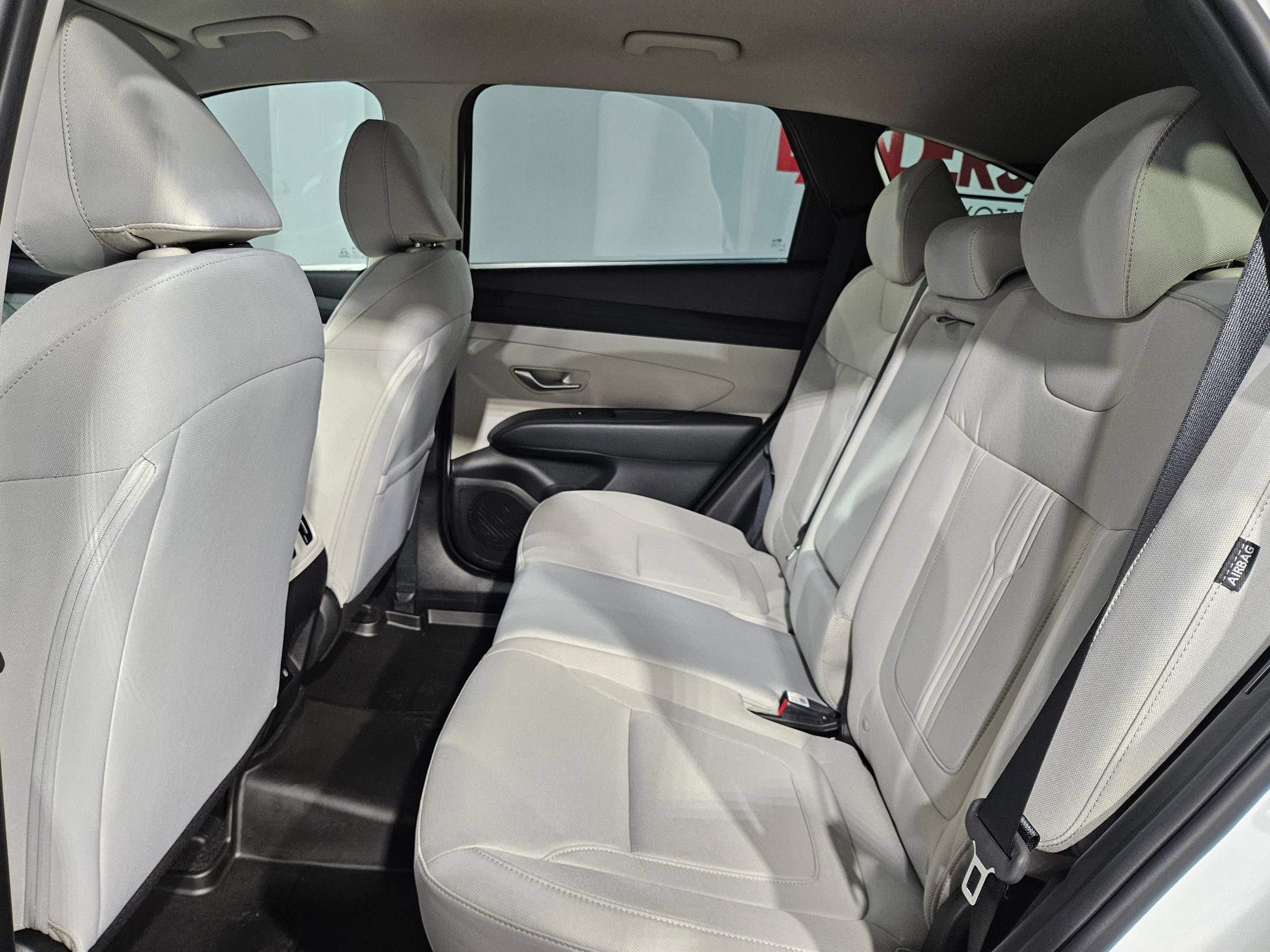 Used 2025 Hyundai Tucson SEL FWD image 35