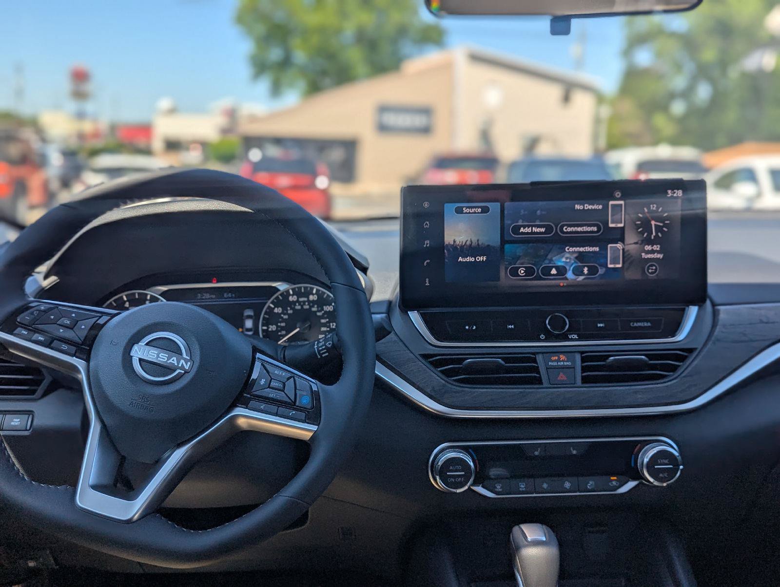 New 2026 Nissan Altima 2.5 SV FWD image 15