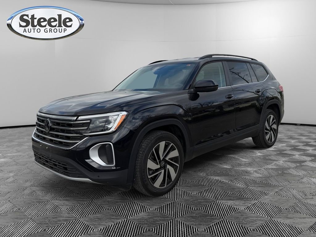 Used 2024 Volkswagen Atlas SE AWD/4WD image 1