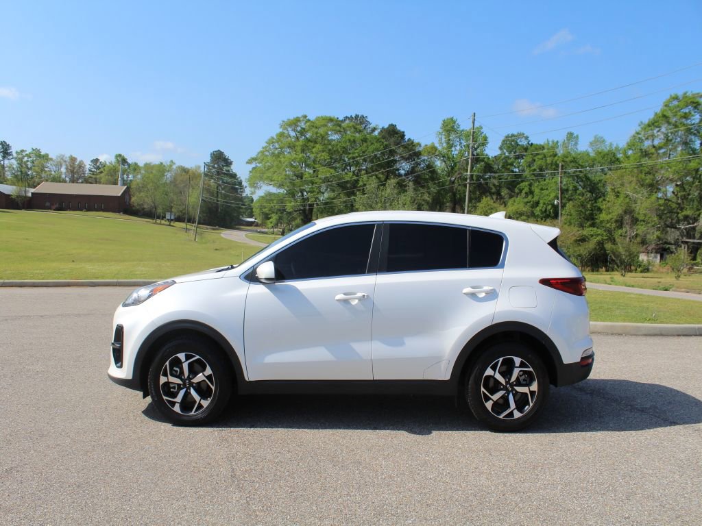 Used 2022 Kia Sportage LX image 12