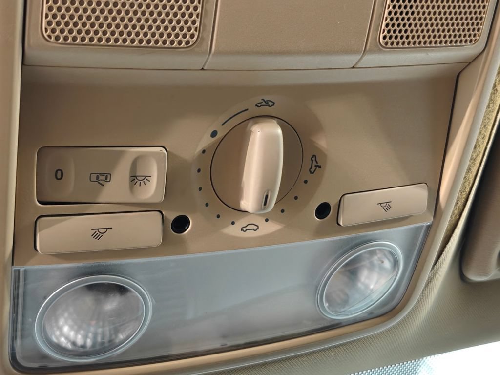 Used 2007 Volkswagen Jetta Wolfsburg Edition FWD image 7