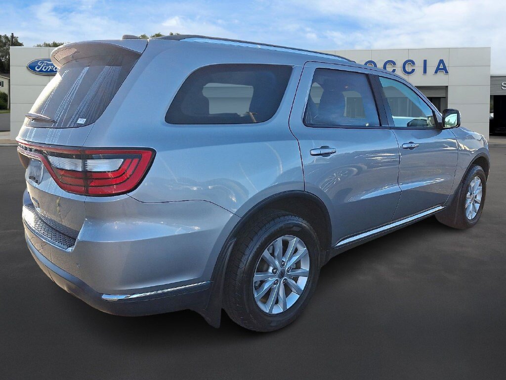 Used 2021 Dodge Durango SXT AWD/4WD image 4