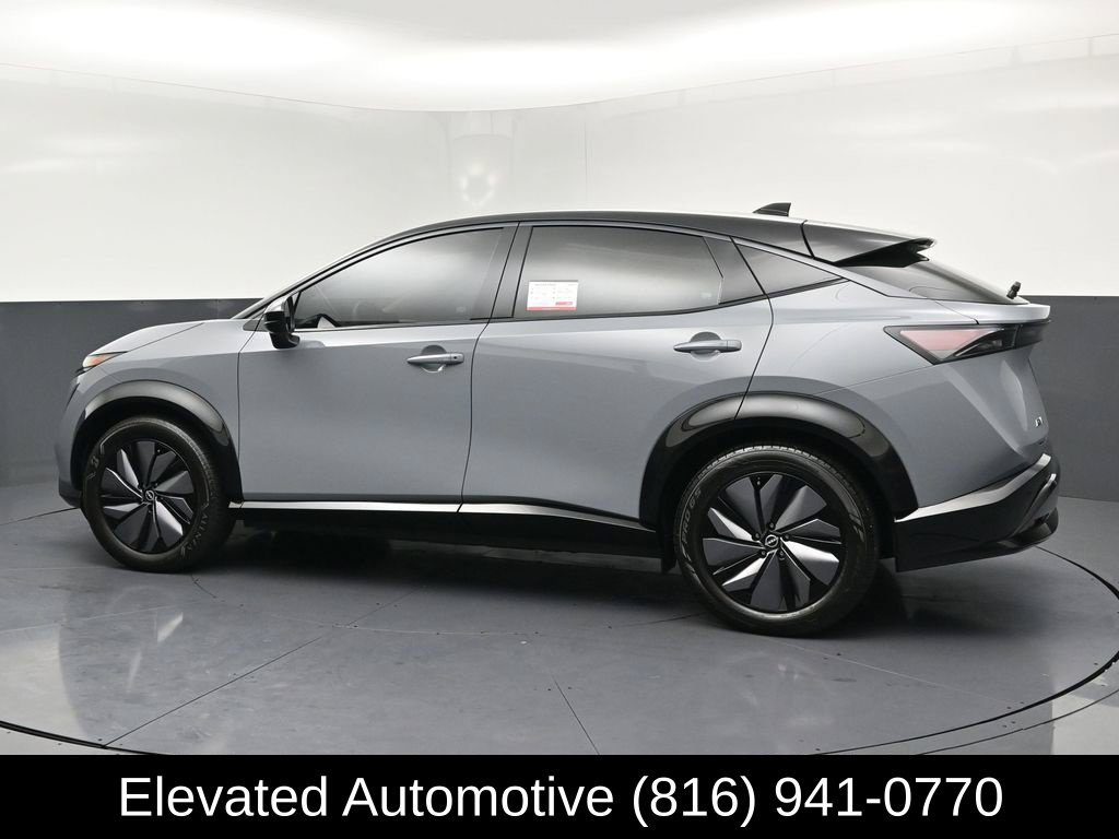 Used 2024 Nissan Ariya AWD image 31