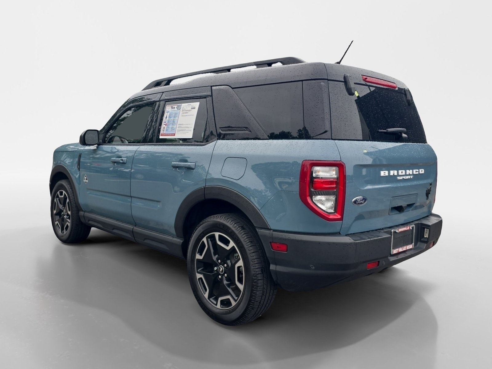 Used 2023 Ford Bronco Sport Outer Banks w/ Tech Package AWD/4WD image 3