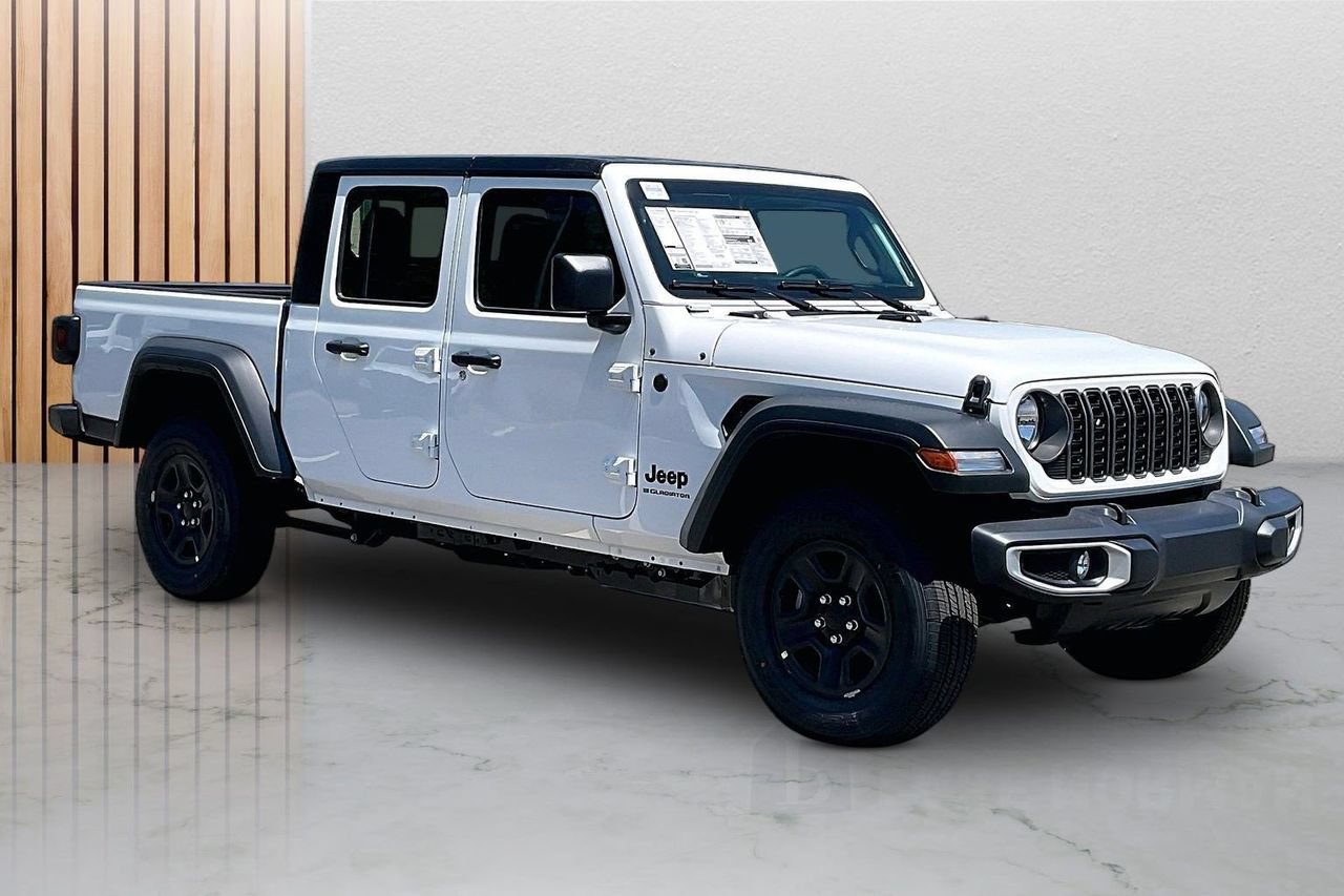New 2026 Jeep Gladiator Sport AWD/4WD image 2