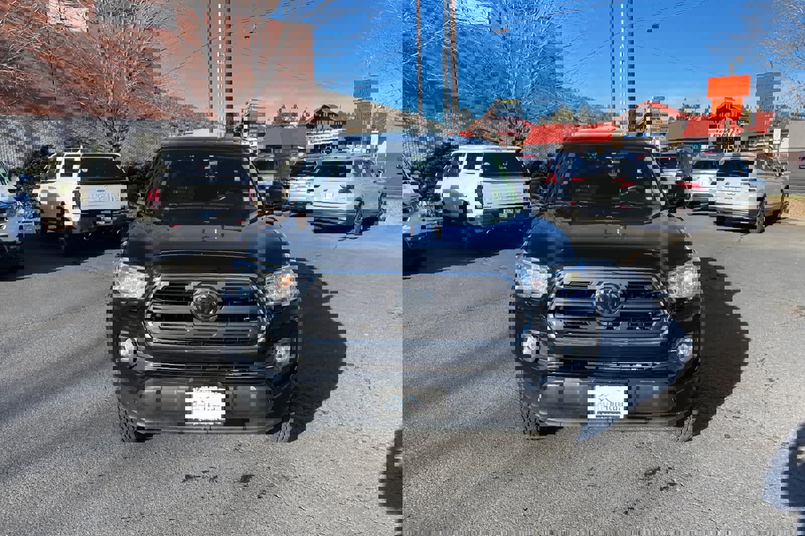 Used 2019 Toyota Tacoma SR5 image 10