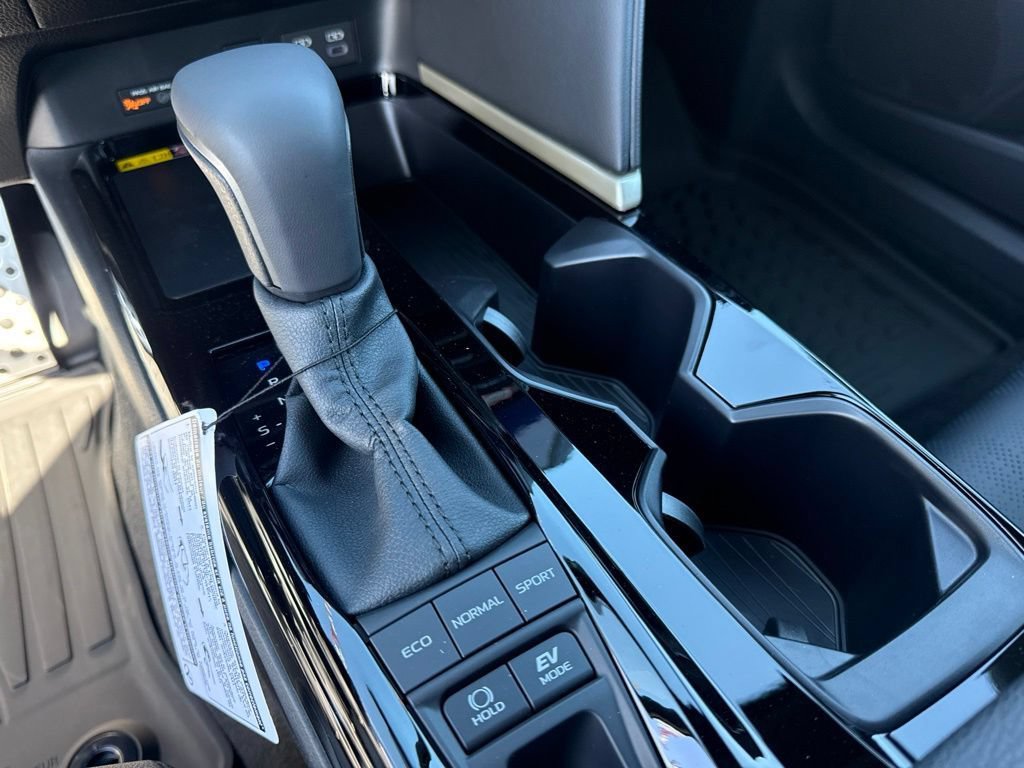 New 2026 Toyota Camry XSE FWD image 27