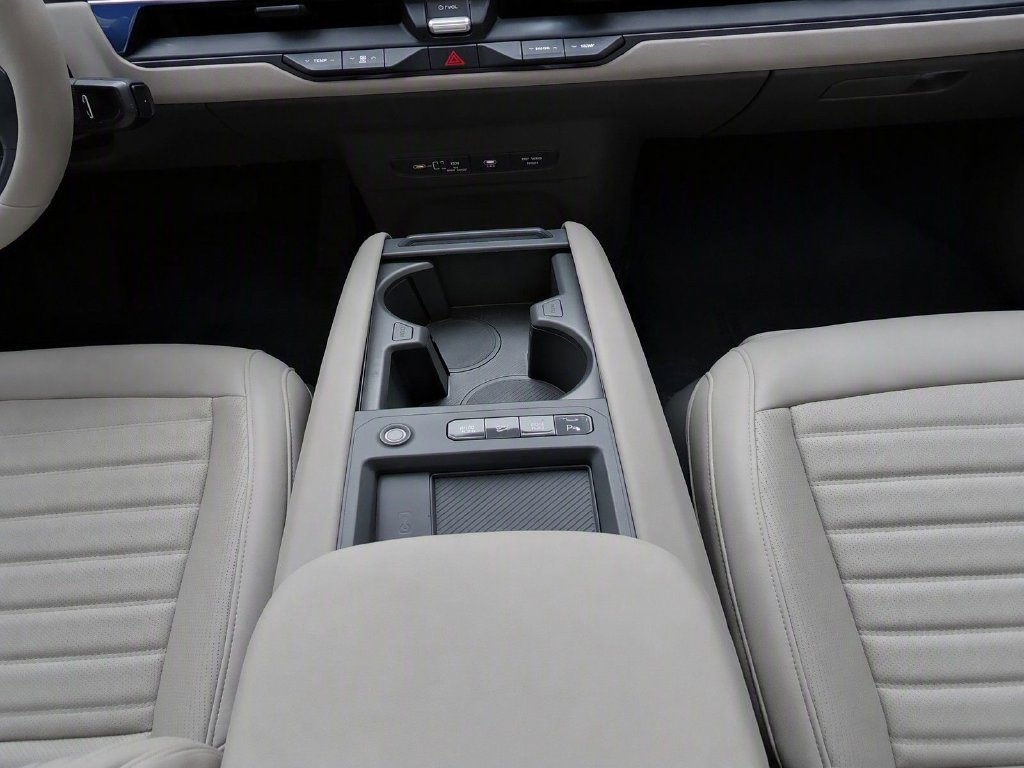 Certified 2024 Kia EV9 Land AWD/4WD image 29