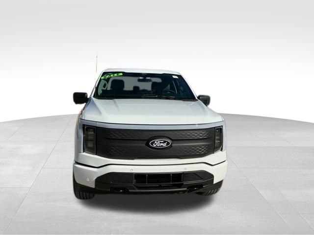 New 2025 Ford F150 Lightning Flash image 9