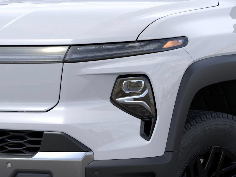 New 2026 Chevrolet Silverado EV LT AWD/4WD image 16