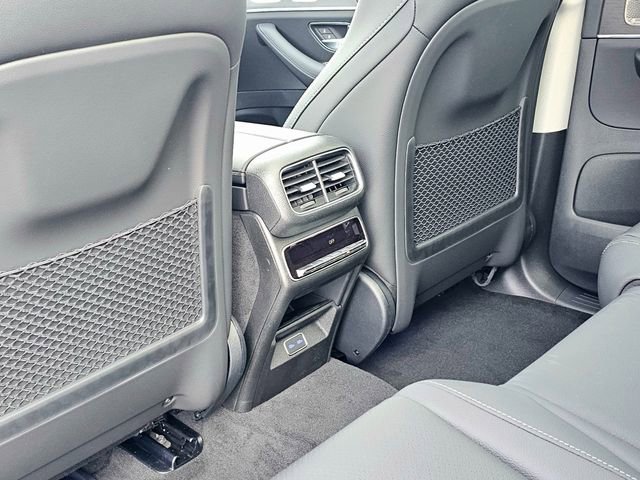 New 2026 Mercedes-Benz GLS 450 4MATIC image 23