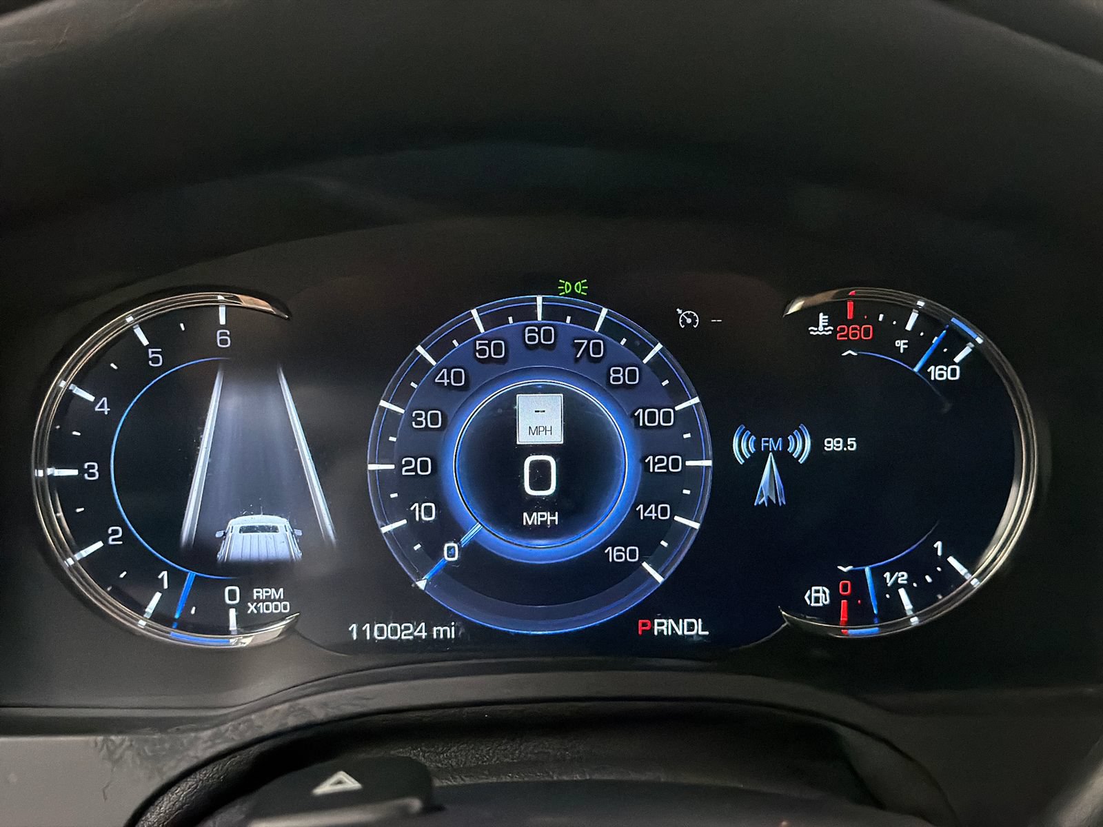 Used 2018 Cadillac Escalade Premium Luxury AWD/4WD image 32