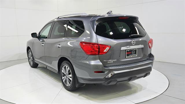 Used 2020 Nissan Pathfinder S FWD image 6
