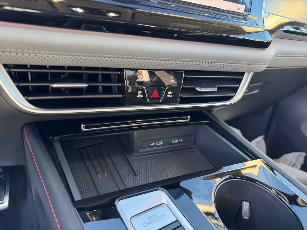 New 2026 Volkswagen Atlas Peak Edition image 20