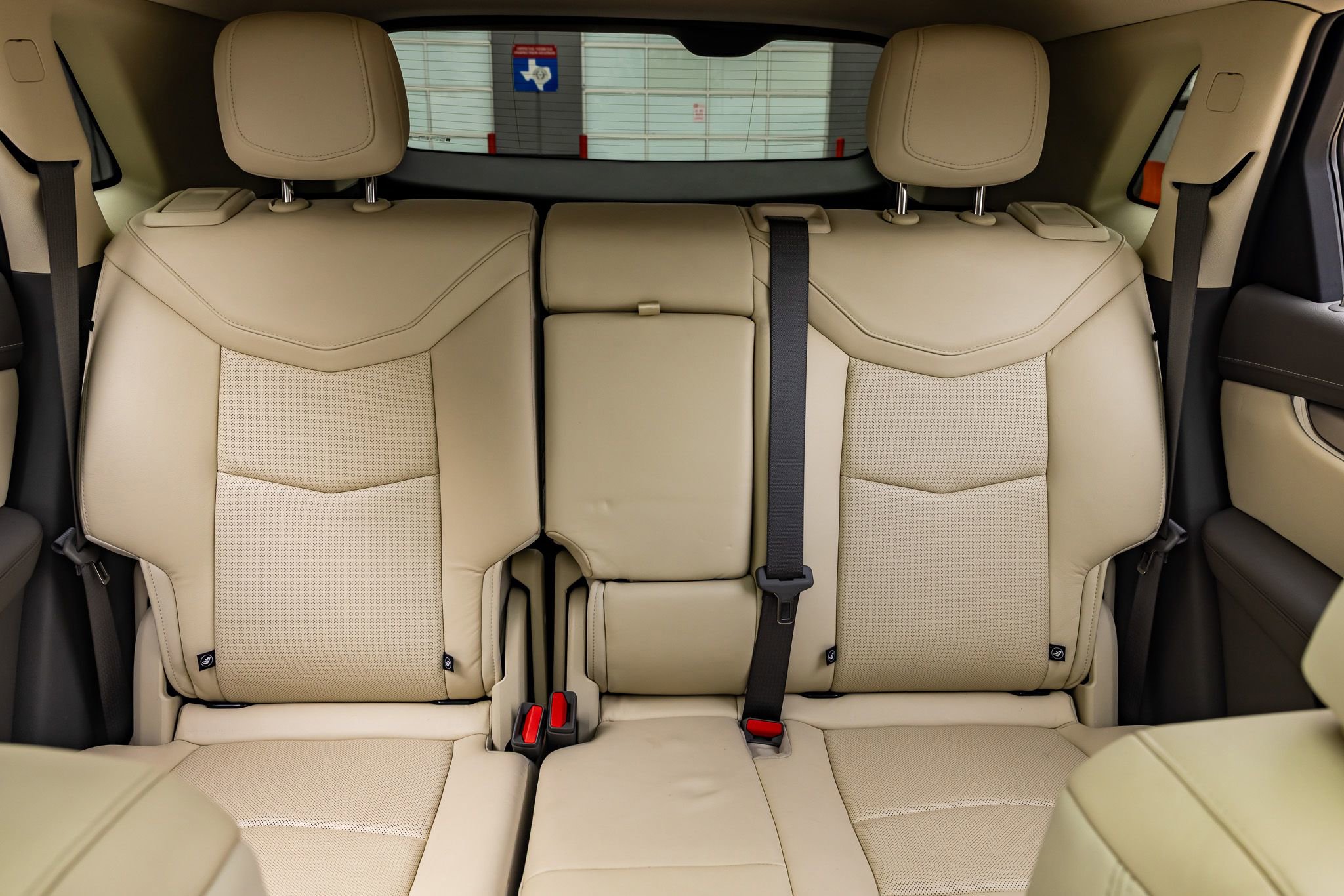 Used 2020 Cadillac XT5 Premium Luxury w/ LPO, Floor Liner Package image 29