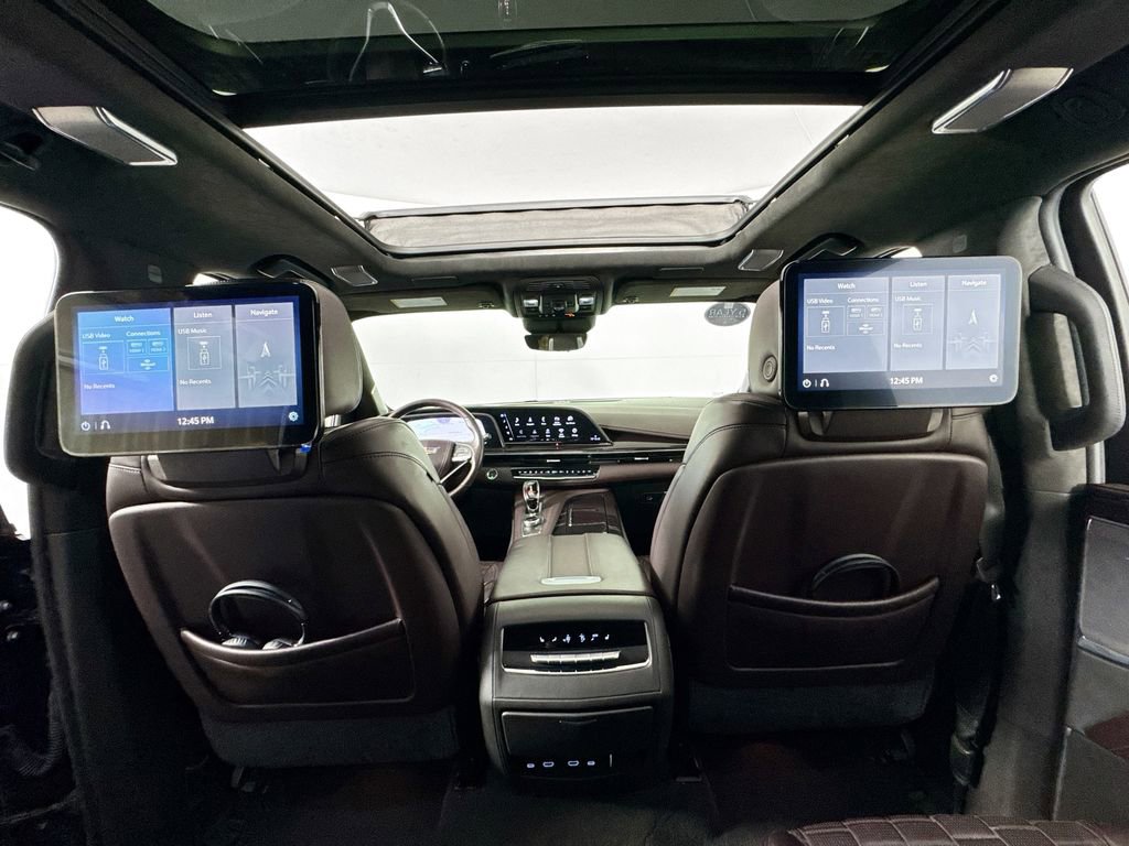 Used 2021 Cadillac Escalade Sport Platinum AWD/4WD image 32
