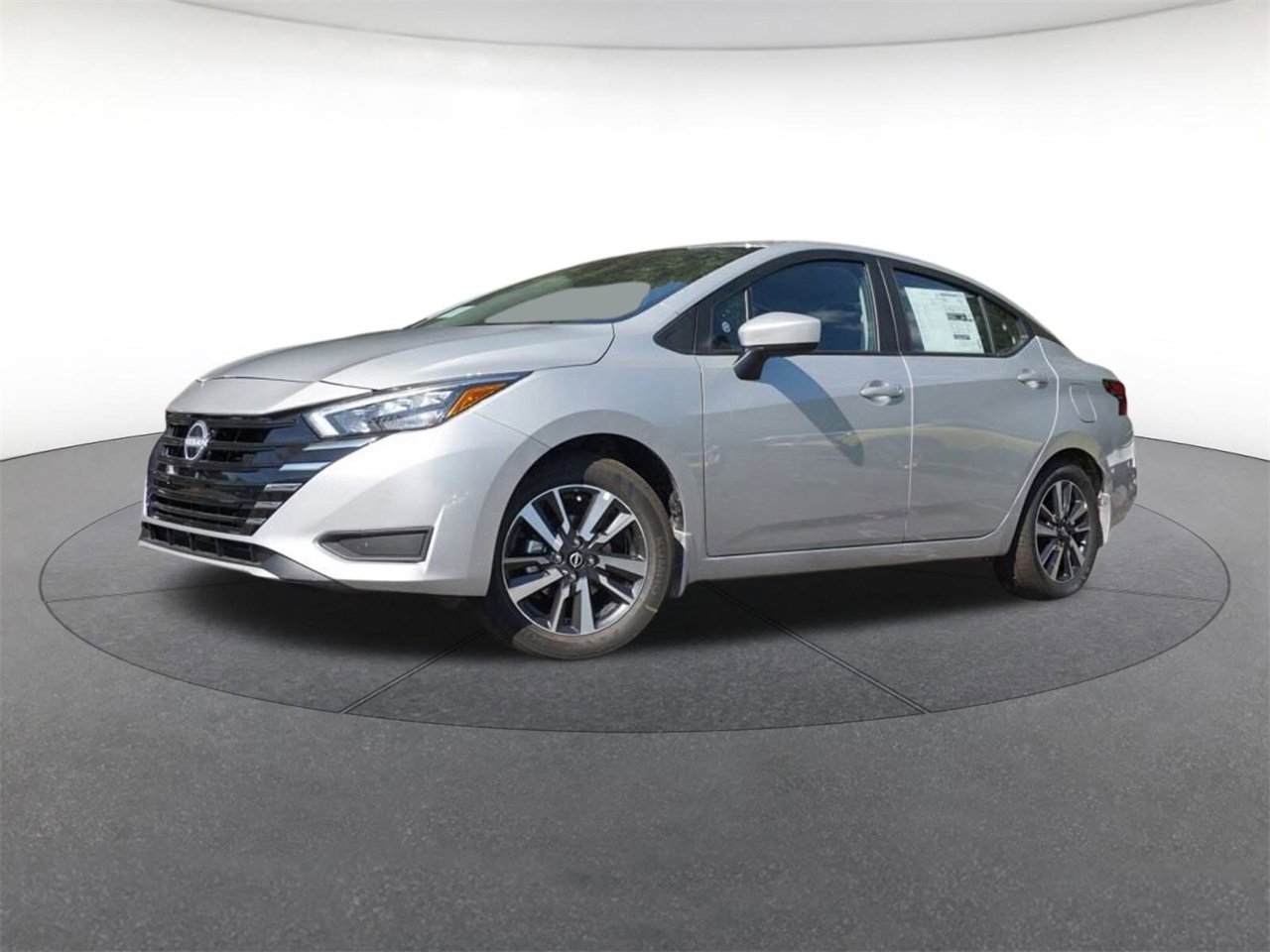 New 2025 Nissan Versa SV