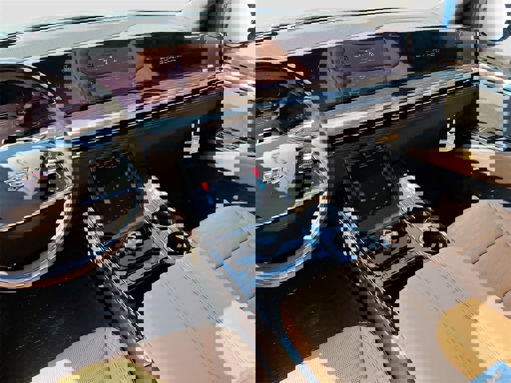 New 2025 Cadillac Escalade ESV Premium Luxury w/ Touring Package image 25