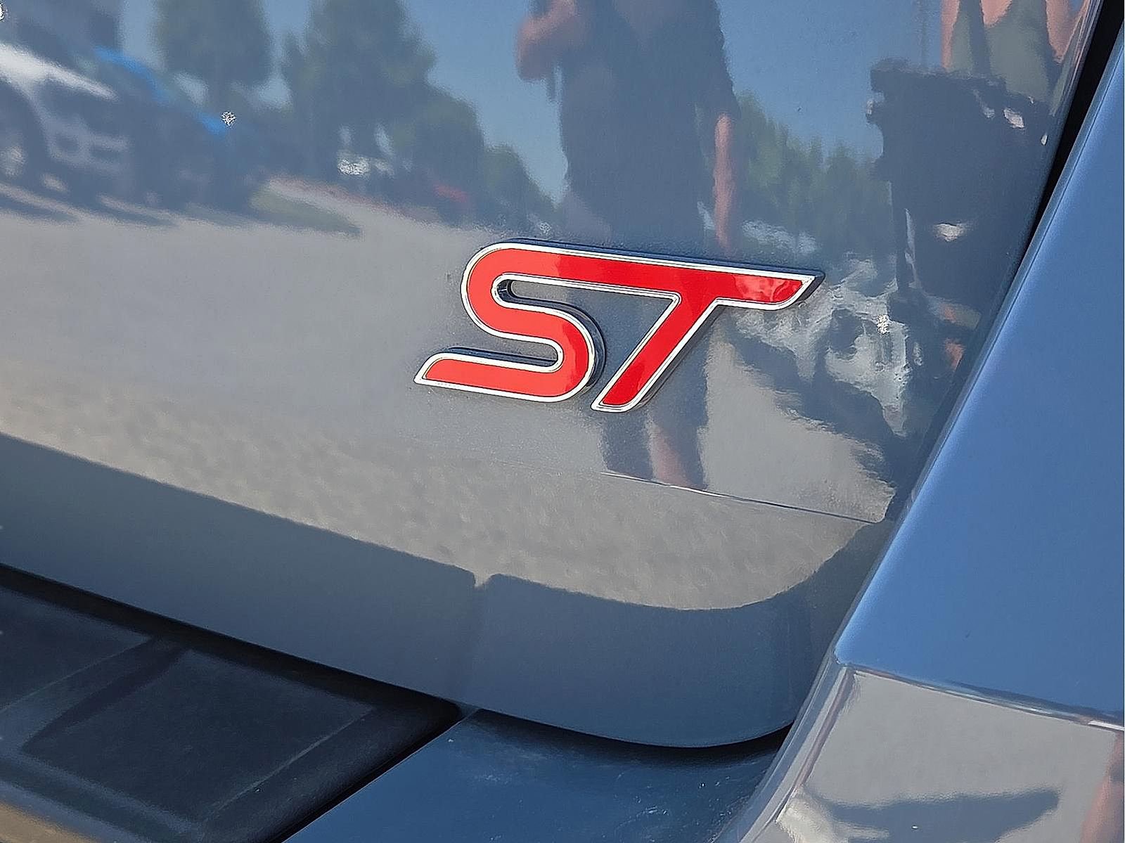 Certified 2025 Ford Explorer ST image 10