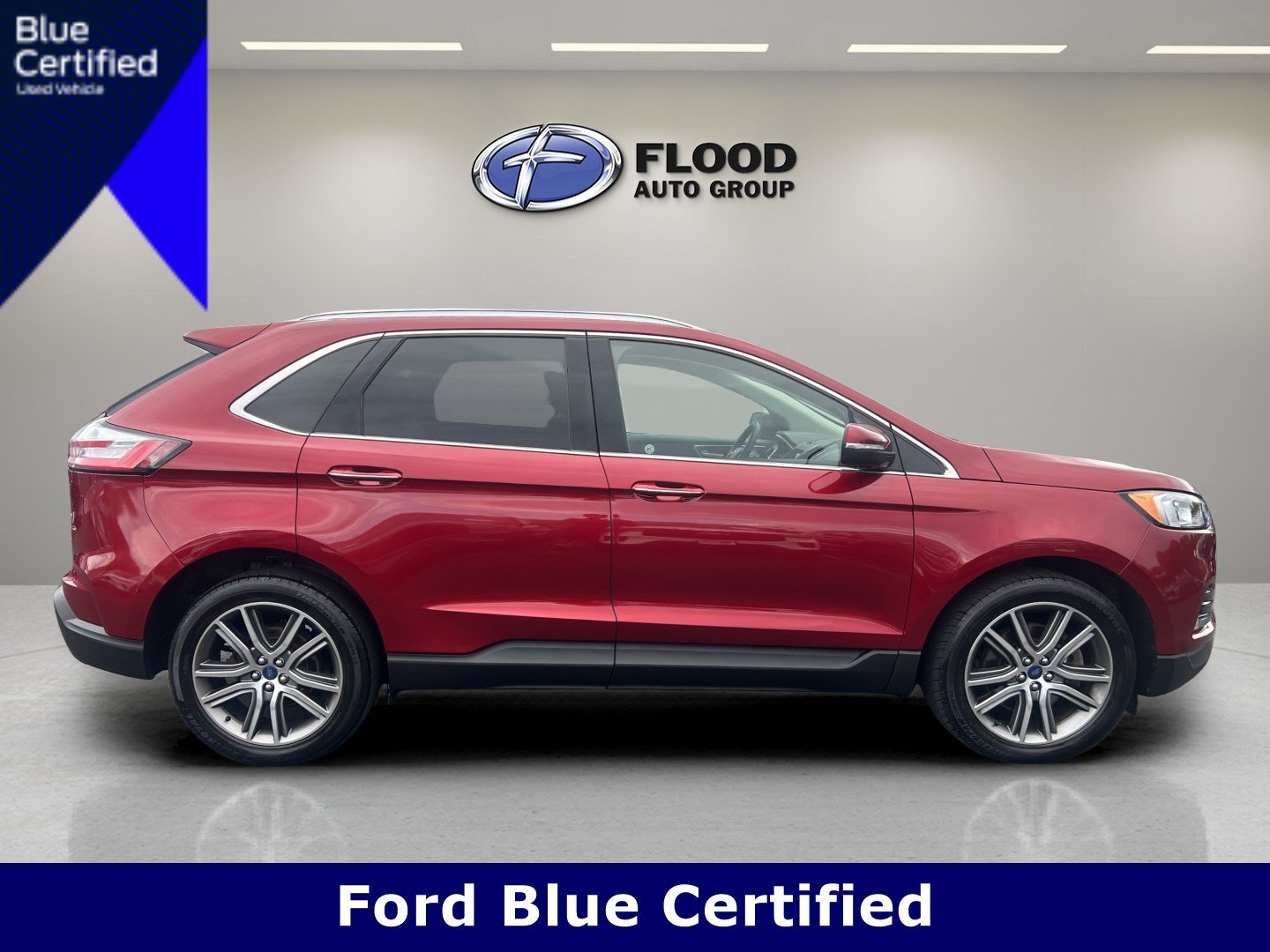 Used 2019 Ford Edge Titanium w/ Cold Weather Package AWD/4WD image 4