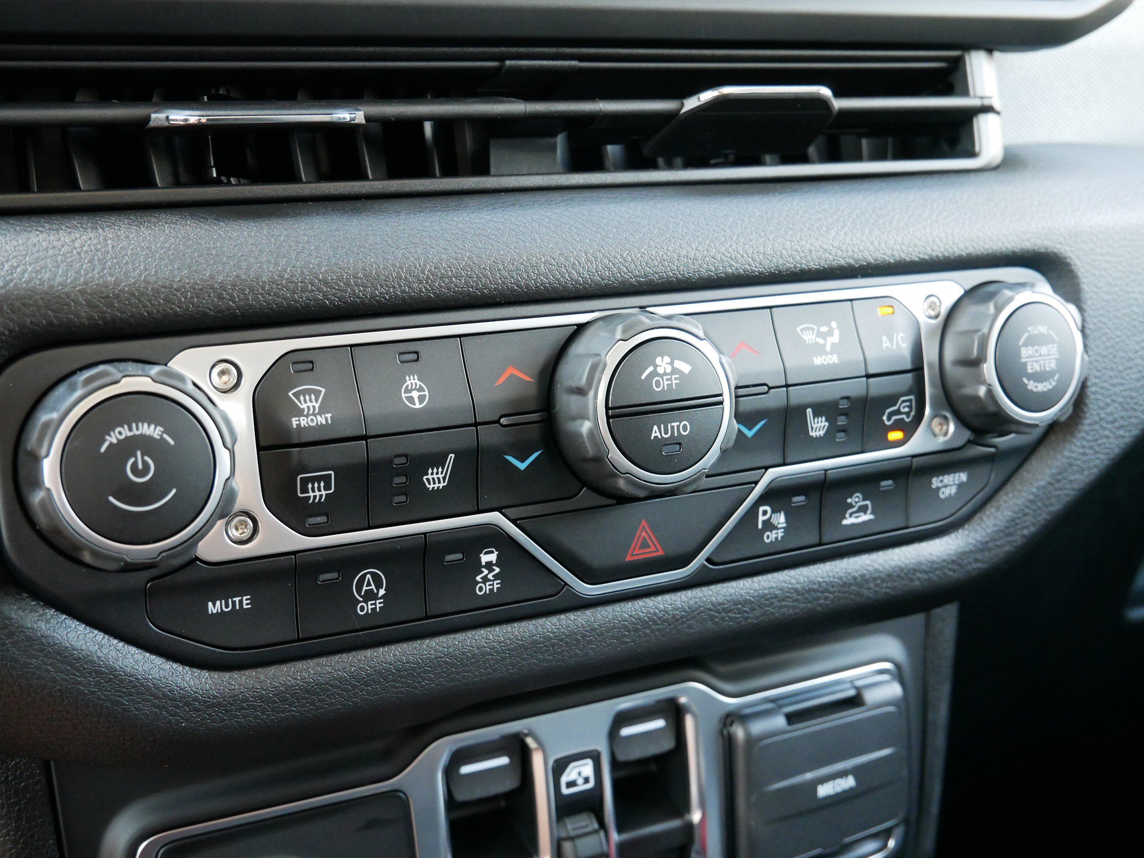 New 2025 Jeep Wrangler Sport S image 14